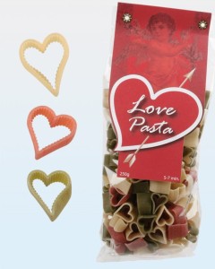 Makaron - Three coloured durum wheat pasta with tomato & spinach, Hearts